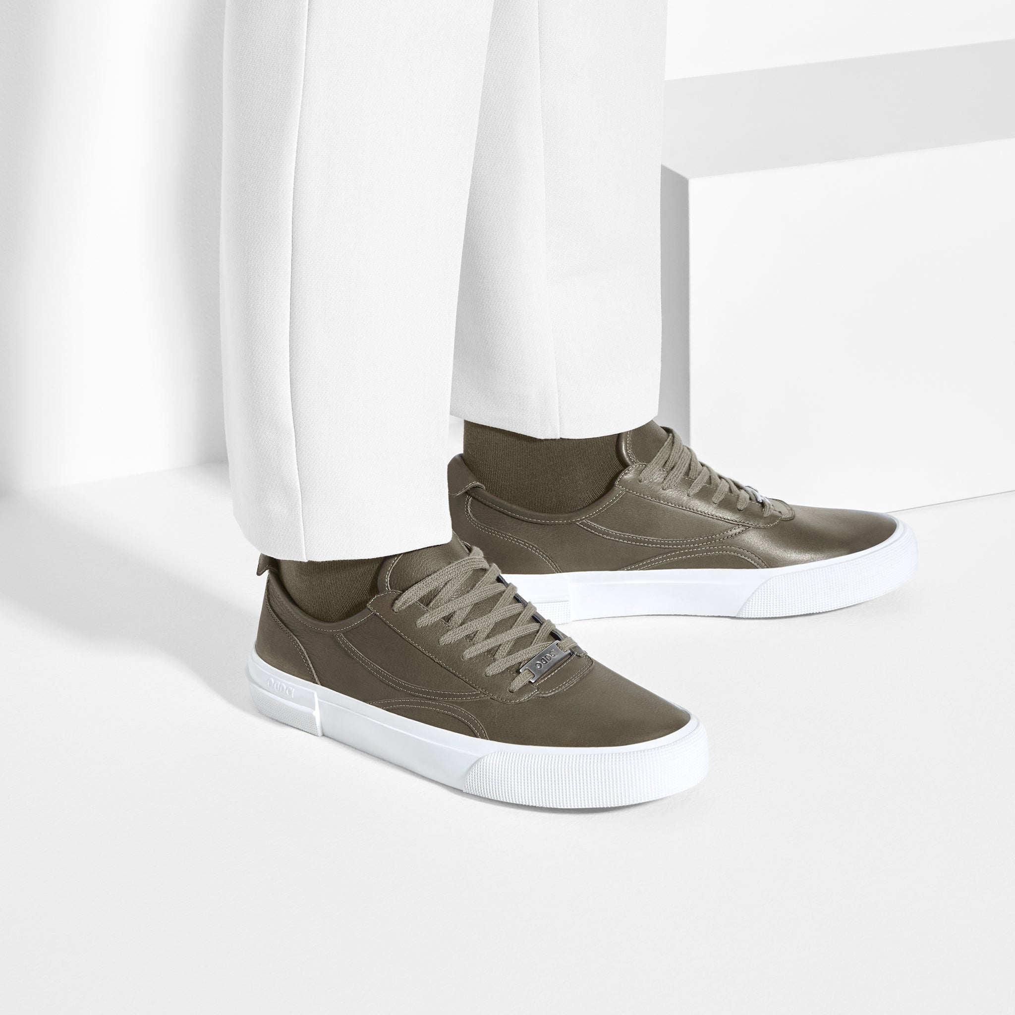 Classic art and modern elegance: casual sneakers Untitled 20